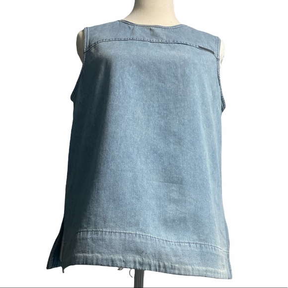 Calvin Klein sleeveless blue jean blouse 🧩 - Picture 3 of 10
